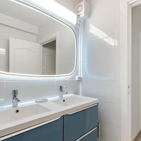Appartamento Spacious 2 Bedroom Family Authentic 15