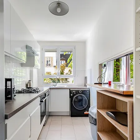 Spacious 2 Bedroom Family Authentic 15 * Parigi